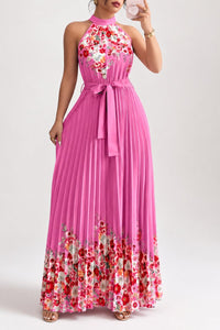Emilia | Damen Geblümtes Plissee-Neckholder Midi-Kleid in Rosenrot