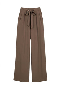 Damen-Hose mit weitem Bein und Bindegürtel in Braun