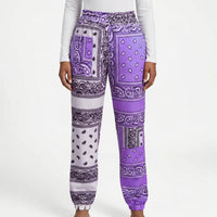 Damen-Jogginghose mit Paisley-Muster in Lila