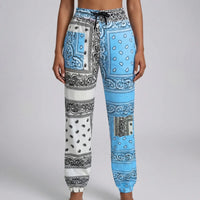 Damen-Jogginghose mit Paisley-Muster in Blau