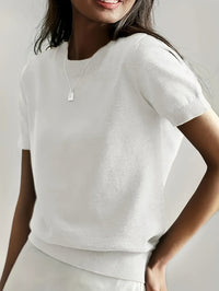 Nora | Damen Kurzarm Rundhals Knit Sweater Top Lockere Passform in Weiß