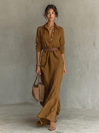 Katharina | Damen Langarm-Maxikleid figurbetonend tailliert mit Gürtel in Khaki