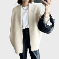 Clara | Damen Oversized Kaschmir Cardigan mit Druckknöpfen in Weiß