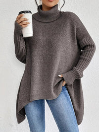 Greta | Damen Oversized Turtleneck Sweater mit geripptem Rollkragen und verlängertem Saum in Espresso Braun
