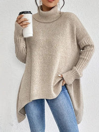 Greta | Damen Oversized Turtleneck Sweater mit geripptem Rollkragen und verlängertem Saum in Wüstenkhaki