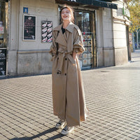 Emilia | Damen Oversized Zweireiher Maxi Trench Coat mit Bindegürtel in Khaki