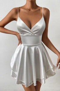 Amelie | Damen Satin Cocktailkleid Wickel-V-Ausschnitt Offener Rücken Mini in White