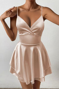 Amelie | Damen Satin Cocktailkleid Wickel-V-Ausschnitt Offener Rücken Mini in Apricot