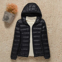 Elisabeth | Damen Steppjacke mit Kapuze ultraleichte Übergangsjacke in Schwarz
