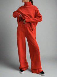 Damen Strick-Set mit Rollkragenpullover und weiter Hose in Rot