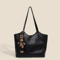 Mia | Damen Veganleder Tote Bag Schultertasche mit Plüsch-Anhänger in Schwarz