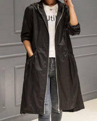 Charlotte | Damen Wasserabweisender Langer Kapuzen-Trenchcoat aus Polyester in Schwarz