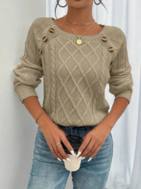 Leonie | Damen Zopfmuster Knit Sweater Rundhals Raglanärmel mit Knöpfen in Khaki