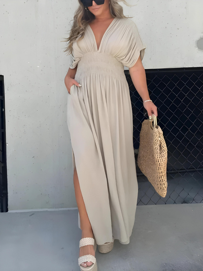 Liefe | Maxikleid mit geteiltem V-Ausschnitt und Schlitz
