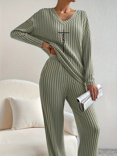 Damen Freizeit-Rippenoberteil mit „Faith“-Print und V-Ausschnitt | Ideal für Active Wear