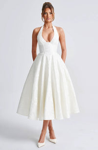 Rebecca - Jacquard Halter Neck Fit and Flare Midi Kleid in Elfenbein