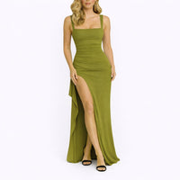 Johanna | Elegantes Maxi-Kleid für Hochzeitsgäste im Herbst mit Beinschlitz in Grün