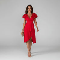Clara | Elegantes Mother-of-the-Bride-Kleid mit Rüschenärmeln Wickelschnitt in Leuchtendes Rot