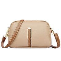 Kirra Tasche in Khaki