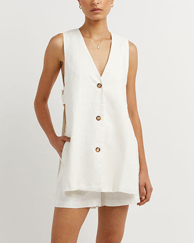 Jecc | Ärmelloses V-Ausschnitt-Westenblazer mit Knöpfen und High-Waist-Shorts Set