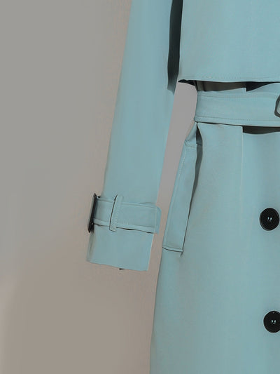 Latina | Damen Langer Doppelknopf-Trenchcoat mit Taillengürtel – Elegante Passform