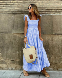 Fiona | Damen Smocked Gingham Maxikleid in Blau