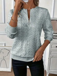Freya | Weicher Rundhals Strickpullover in Grau