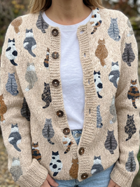 Charlotte | Damen-Cardigan mit Knöpfen und langen Ärmeln in Beiger Cardigan