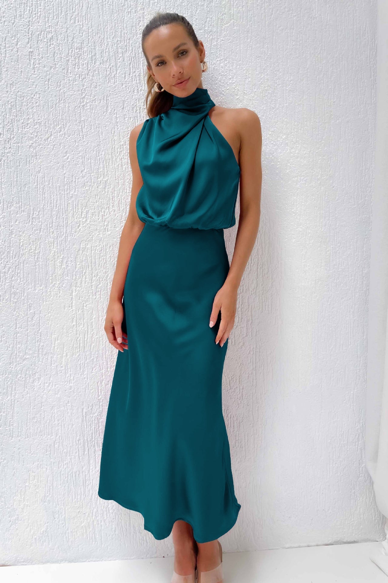 Fudus | Elegantes One Shoulder Satin Kleid