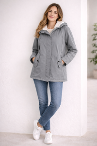 Helena | Lange Winterjacke mit Kapuze in Grau