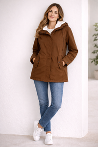 Helena | Lange Winterjacke mit Kapuze in Khaki