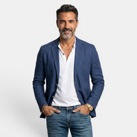 Herren-Blazer mit drei Knöpfen und fallendem Revers in Marineblau