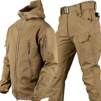 Herren Outdoor Set mit Kapuzenjacke und Cargohose in Kamel