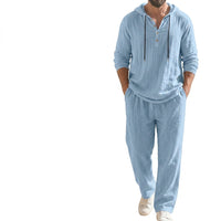 Herren-Set aus Kapuzenpullover und Hose in Hellblau