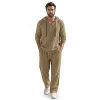 Herren-Set aus Kapuzenpullover und Hose in Khaki