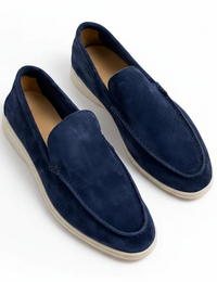 Marineblau