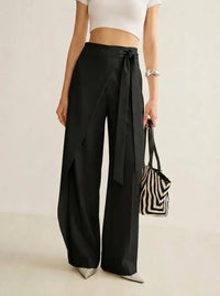 Calla | Damen Weite Hose in Schwarz