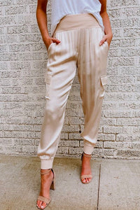 Ilvara | Damen High Waist Cargohose mit Taschen in Champagner