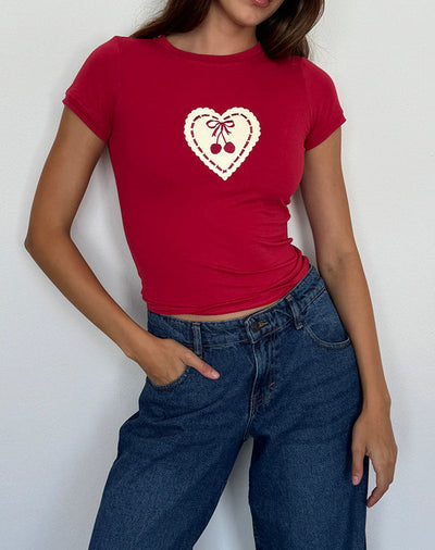 Kirzie | T-Shirt mit Aufgesticktem Kirschherz – Ein Herz für Stil