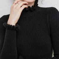 EMILIA – Herbstpullover aus weichem Stoff in Schwarz