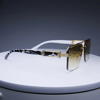 Iva | Moderne Polarized-Sonnenbrille in Honiggelb