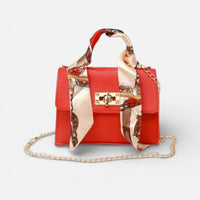 Chloé | Damen Schultertasche Tuchgriff Kettenriemen Elegant Luxe Statement in Orange