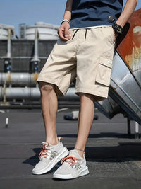 Kurze Cargo-Shorts mit mehreren Taschen für Herren | Ideal für den Sommer in Khaki