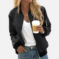 Lili | Damen Bomberjacke Reißverschluss Elastische Bündchen Urban Trend in Schwarz