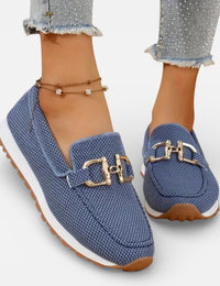 Blau