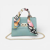 Chloé | Damen Schultertasche Tuchgriff Kettenriemen Elegant Luxe Statement in Blau
