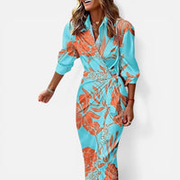 Mélanie | Damen Wickelkleid Streifen Taillengürtel Casual Feminin Modern in Hellblau