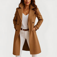 Camille - Elegant geschnittener Damenmantel im einreihigen Design in Braun