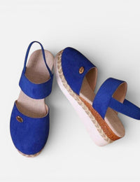 Blau