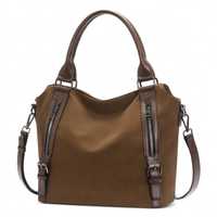 Isolde | Damen Hobo Bag Schultertasche in Dunkelbraun